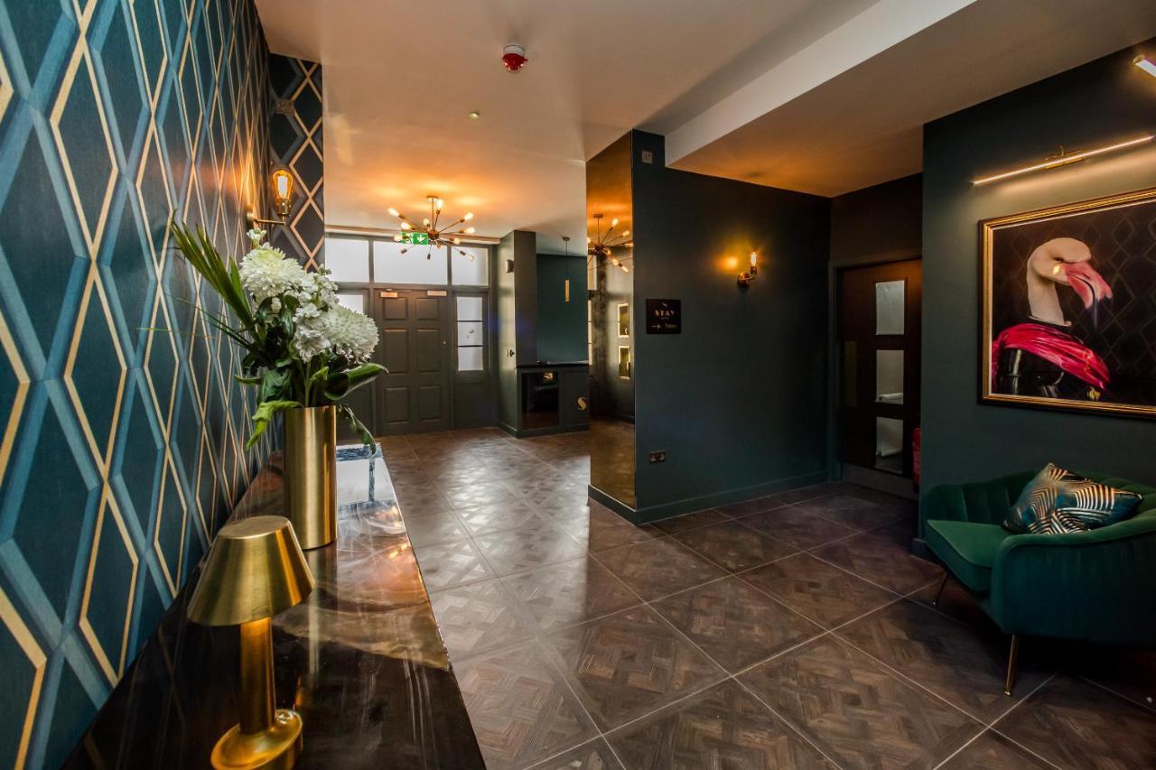 Stay Hotel Huddersfield Bagian luar foto